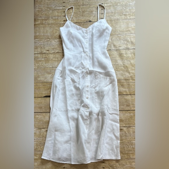 Reformation Dresses & Skirts - NWOT REFORMATION Parke Buttoned Midi-Dress - White